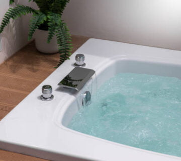 Revitalize Your Bathroom with Professional Bathtub Refinishing in Germantown, MD